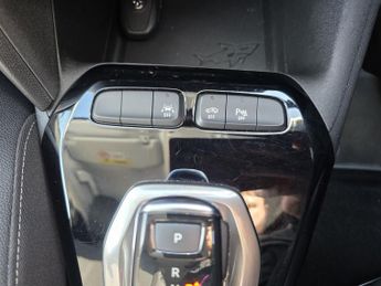 VAUXHALL Corsa Electric 50kWh Elite Nav Hatchback 5dr Electric Auto (7.4Kw Charger) (136