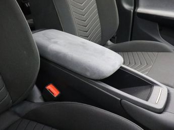 CUPRA BORN 58kWh V2 Hatchback 5dr Electric Auto (204 ps)