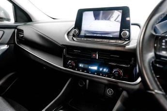 NISSAN QASHQAI 1.3 DIG-T MHEV Acenta Premium SUV 5dr Petrol Hybrid XTRON Euro 6