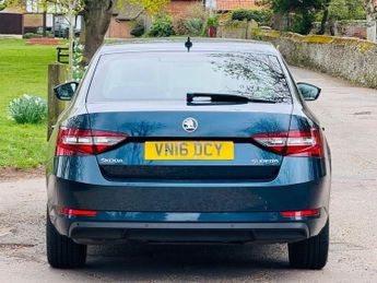 SKODA SUPERB 2.0 TDI SE L Executive Hatchback 5dr Diesel DSG Auto 6Spd Euro 6