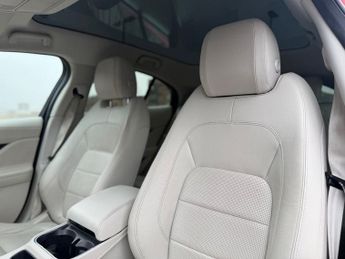 JAGUAR I-PACE 400 90kWh SE SUV 5dr Electric Auto 4WD (400 ps)