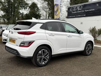 HYUNDAI KONA 64kWh Premium SUV 5dr Electric Auto (10.5kW Charger) (204 ps)