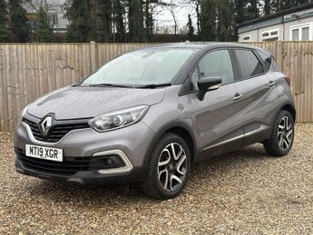Renault Captur 0.9 TCe ENERGY Iconic SUV 5dr Petrol Manual Euro 6 (s/s) (90 ps)
