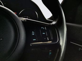 JAGUAR E-PACE 2.0 D150 R-Dynamic SE SUV 5dr Diesel Auto AWD Euro 6 (s/s) (150 