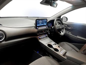 HYUNDAI KONA 64kWh Premium SUV 5dr Electric Auto (7kW Charger) (204 ps)
