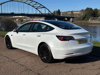 TESLA Model 3 (Dual Motor) Long Range Saloon 4dr Electric Auto 4WDE (346 ps)