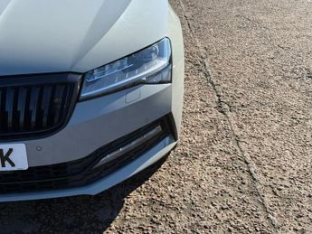 SKODA SUPERB 2.0 TSI SportLine Plus Hatchback 5dr Petrol DSG Euro 6 (s/s) (19