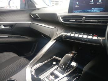 PEUGEOT 3008 1.6 BlueHDi Active SUV 5dr Diesel EAT Euro 6 (s/s) (120 ps)