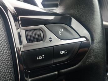 PEUGEOT 3008 1.6 BlueHDi Active SUV 5dr Diesel EAT Euro 6 (s/s) (120 ps)