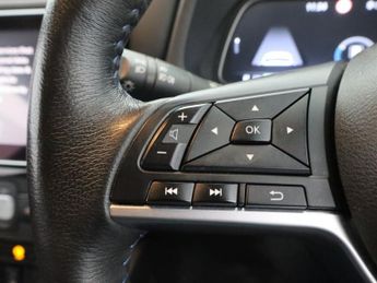 NISSAN LEAF 39kWh Tekna Hatchback 5dr Electric Auto (150 ps)
