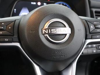 NISSAN LEAF 39kWh Tekna Hatchback 5dr Electric Auto (150 ps)