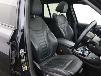 BMW IX3 80kWh M Sport Pro SUV 5dr Electric Auto (286 ps)