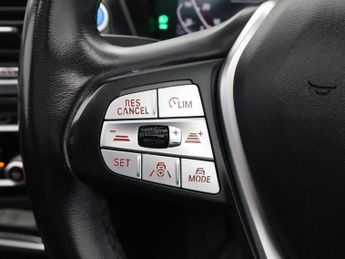 BMW IX3 80kWh Premier Edition Pro SUV 5dr Electric Auto (286 ps)