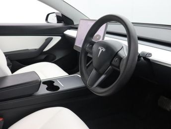 TESLA Model 3 (Dual Motor) Long Range Saloon 4dr Electric Auto 4WDE (346 ps)