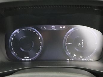 VOLVO XC40 1.5h T4 Recharge 10.7kWh Plus SUV 5dr Petrol Plug-in Hybrid Auto