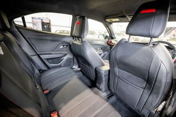 VAUXHALL MOKKA ELECTRIC 50kWh SRi Premium SUV 5dr Electric Auto (136 ps)