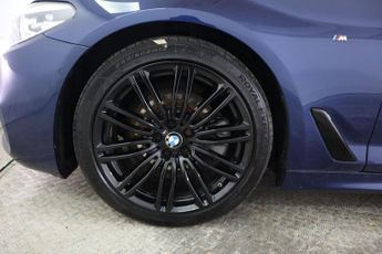 BMW 5 SERIES 2.0 520d M Sport Touring Auto Euro 6 (s/s) 5dr