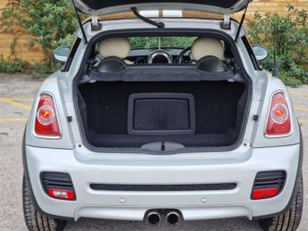 MINI COUPE 1.6 Cooper S Coupe 2dr Petrol Auto Euro 5 (184 ps)