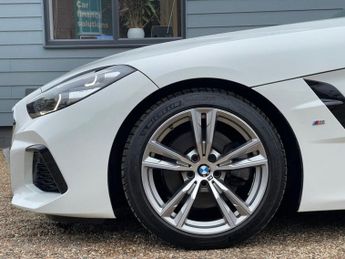 BMW Z4 2.0 20i M Sport Convertible 2dr Petrol Auto sDrive Euro 6 (s/s) 