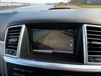 MERCEDES-BENZ M-CLASS 3.0 ML350 V6 BlueTEC AMG Line SUV 5dr Diesel G-Tronic 4WD Euro 6