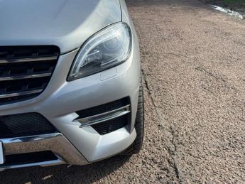 MERCEDES-BENZ M-CLASS 3.0 ML350 V6 BlueTEC AMG Line SUV 5dr Diesel G-Tronic 4WD Euro 6