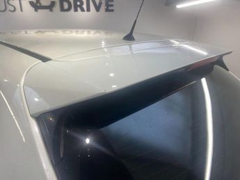 NISSAN QASHQAI 1.5 dCi Acenta SUV 5dr Diesel Manual 2WD Euro 6 (s/s) (110 ps)