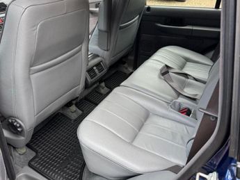 LAND ROVER RANGE ROVER 4.0L 5d  AUTO  188 BHP