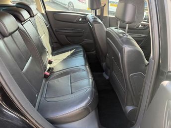 CITROEN C4 1.6 HDi Exclusive Hatchback 5dr Diesel EGS6 Euro 4 (110 ps)