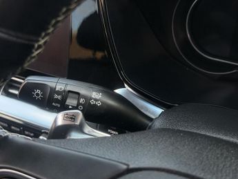 KIA NIRO 64kWh 4+ SUV 5dr Electric Auto (201 bhp)