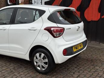 HYUNDAI I10 1.2 SE Hatchback 5dr Petrol Auto Euro 6 (87 ps)