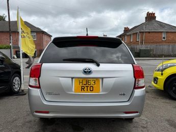 TOYOTA COROLLA 1.5 Hybrid Petrol Silver Estate 5dr