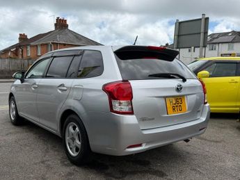 TOYOTA COROLLA 1.5 Hybrid Petrol Silver Estate 5dr