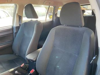 TOYOTA COROLLA 1.5 Automatic petrol Black 5dr