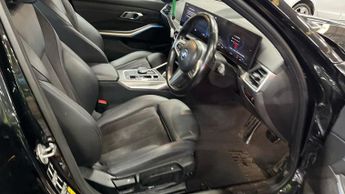 BMW 3 SERIES 2.0 330e 12kWh M Sport Touring 5dr Petrol Plug-in Hybrid Auto Eu