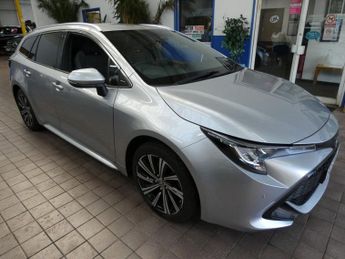TOYOTA COROLLA 2.0 VVT-h Design Touring Sports 5dr Petrol Hybrid CVT Euro 6 (s/