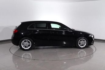 MERCEDES-BENZ A-CLASS 1.5 A180d SE Hatchback 5dr Diesel 7G-DCT Euro 6 (s/s) (116 ps)