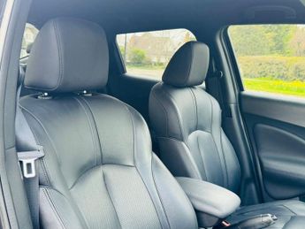 NISSAN JUKE 1.6 Tekna SUV 5dr Petrol XTRON Euro 6 (117 ps)