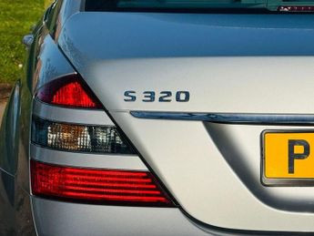 MERCEDES-BENZ S-CLASS 3.0 S320 CDI V6 Saloon 4dr Diesel G-Tronic Euro 4 (231 ps)