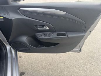 VAUXHALL Corsa Electric 50kWh SRi Nav Premium Hatchback 5dr Electric Auto (7.4Kw Charger