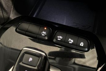 VAUXHALL CORSA-E 50kWh SE Nav Hatchback 5dr Electric Auto (7.4Kw Charger) (136 ps