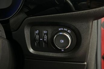 VAUXHALL CORSA-E 50kWh SE Nav Hatchback 5dr Electric Auto (7.4Kw Charger) (136 ps