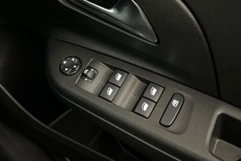 VAUXHALL CORSA-E 50kWh SE Nav Hatchback 5dr Electric Auto (7.4Kw Charger) (136 ps