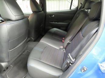 NISSAN LEAF 62kWh e+ N-Connecta Hatchback 5dr Electric Auto (217 ps)
