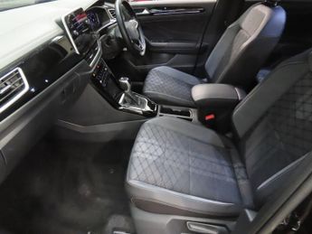 VOLKSWAGEN T-ROC 1.5 TSI R-Line SUV 5dr Petrol DSG Euro 6 (s/s) (150 ps)