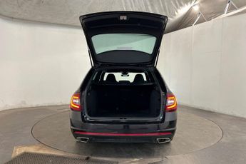 SKODA OCTAVIA 2.0 TSI GPF vRS Estate 5dr Petrol DSG Euro 6 (s/s) (245 ps) Acou