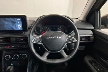 DACIA SANDERO STEPWAY 1.0 TCe EXTREME Hatchback 5dr Petrol CVT Euro 6 (s/s) (90 ps) Re