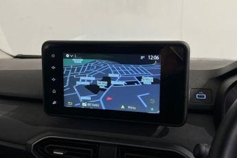 DACIA SANDERO STEPWAY 1.0 TCe EXTREME Hatchback 5dr Petrol CVT Euro 6 (s/s) (90 ps) Re