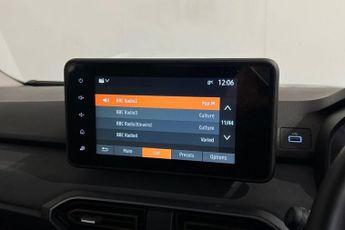 DACIA SANDERO STEPWAY 1.0 TCe EXTREME Hatchback 5dr Petrol CVT Euro 6 (s/s) (90 ps) Re