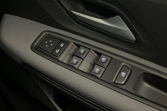 DACIA SANDERO STEPWAY 1.0 TCe EXTREME Hatchback 5dr Petrol CVT Euro 6 (s/s) (90 ps) Re