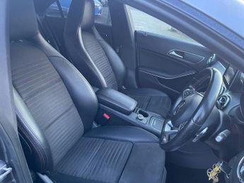 MERCEDES-BENZ CLA 2.1 CLA220d AMG Line Coupe 4dr Diesel 7G-DCT Euro 6 (s/s) (177 p